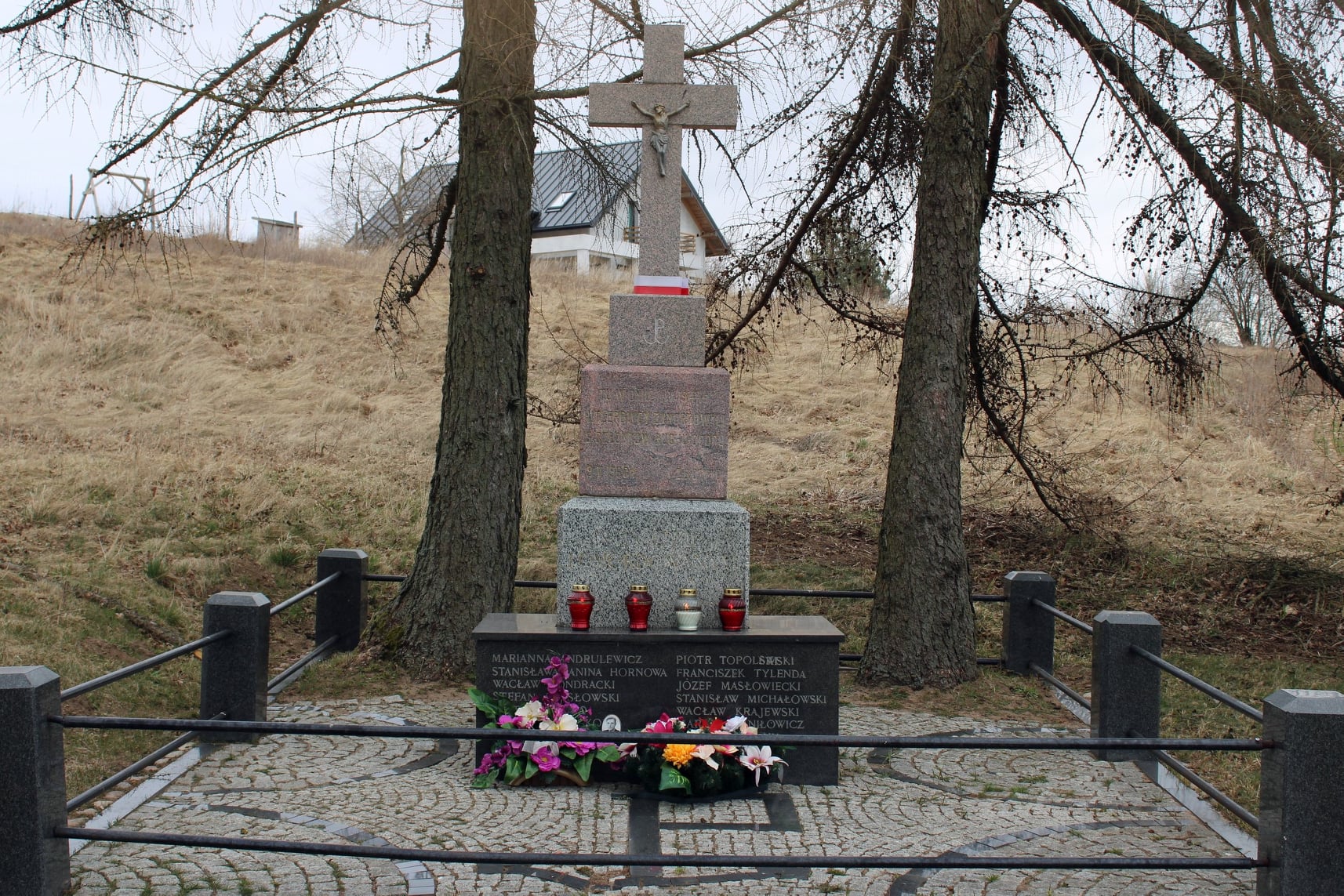 78 rocznica rozstrzelania członków ruchu oporu w Krzywem